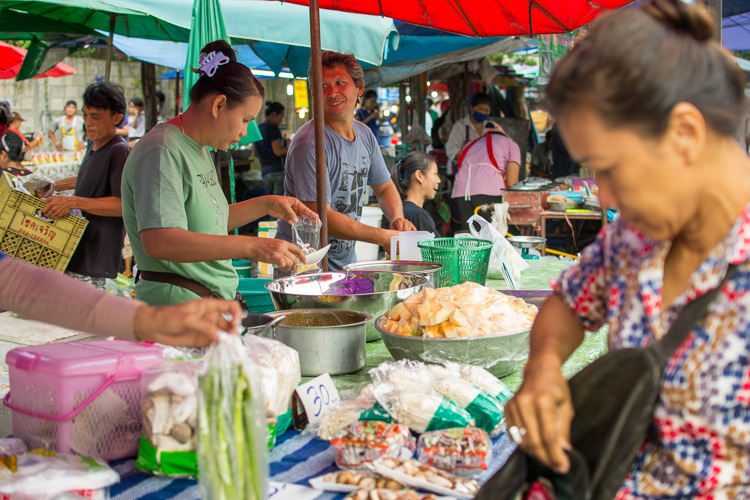 Тайский рынок